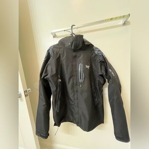 Arc’teryx fleece lined winter coat